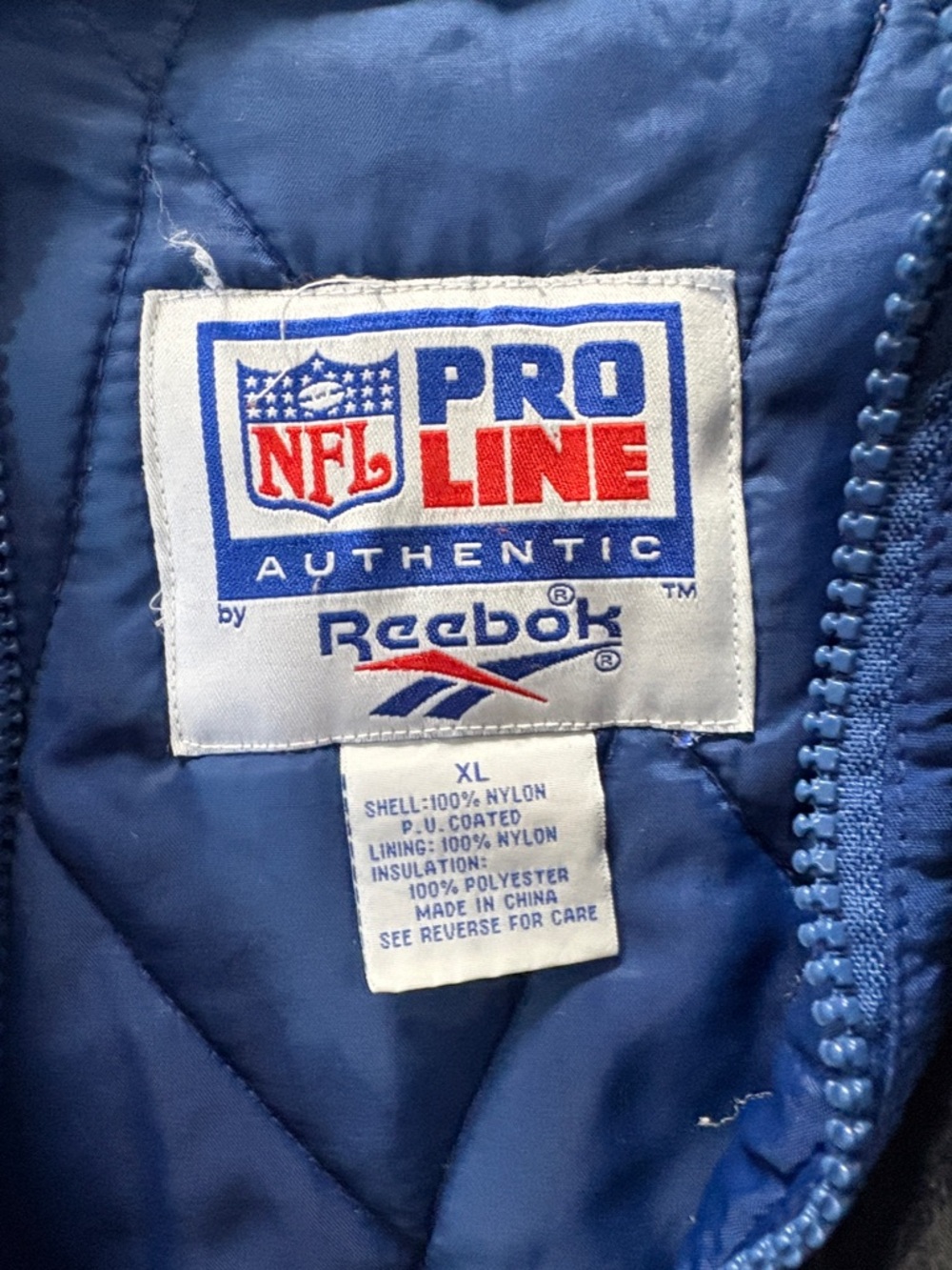 Reebok Blue and Black Dallas Cowboys Hooded Puffer Jacket - Picture 4 of 7